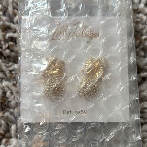 NWT - Lilly Pulitzer Gold Pineapple Earrings